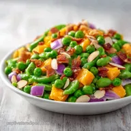 Cold Pea Salad Side with Bacon: Creamy